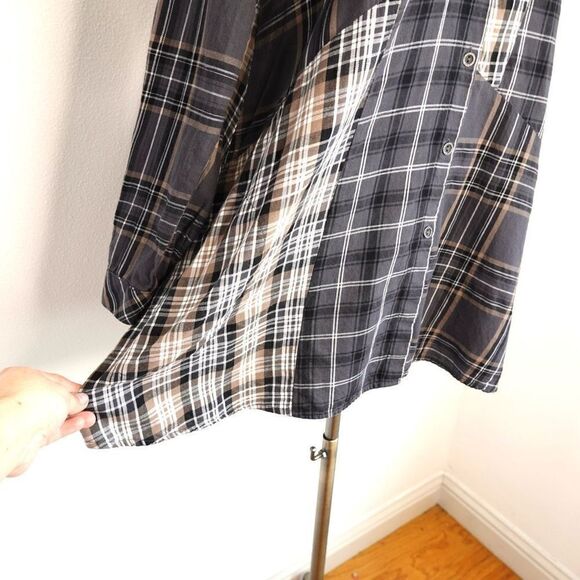 J.Jill Long Multi Plaid Button Down Blouse Tan Black White Size Medium Petite - Picture 10 of 14